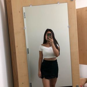 Black skirt with two small front slits